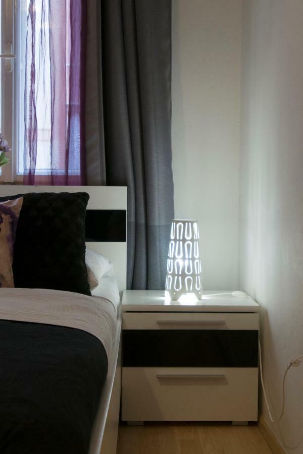 Spacious Apartment Near Wenceslas Square Prague Luaran gambar